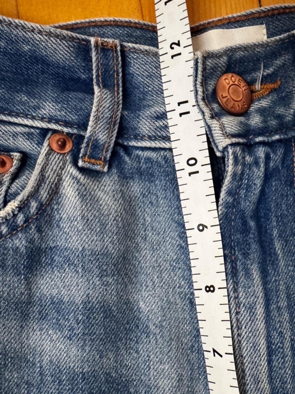 Doen Laurent Jeans in Faded Blue Wash - Picture 12 of 12